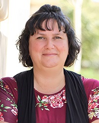 Ruth DeBoer Headshot