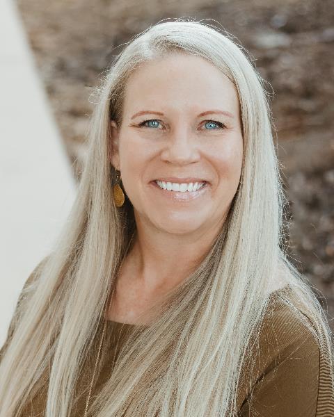 Heather Walker Headshot